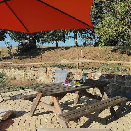 Gite Le Corral Cheminas Dış mekan fotoğraf