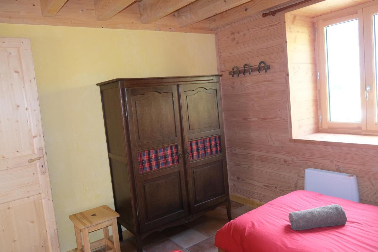 Gite Le Corral Cheminas Dış mekan fotoğraf